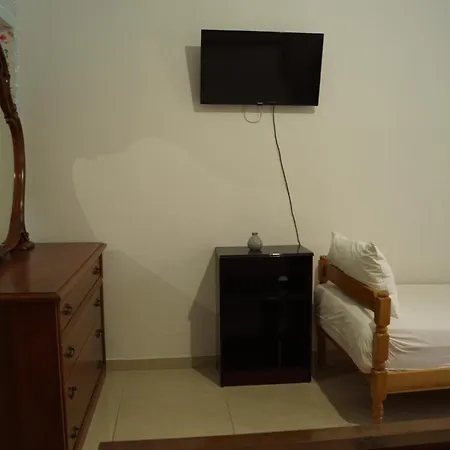 Отель Duka Влёра